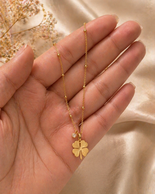 Aurelia Clover Charm Necklace – Minimal Gold Beaded Chain (16”)