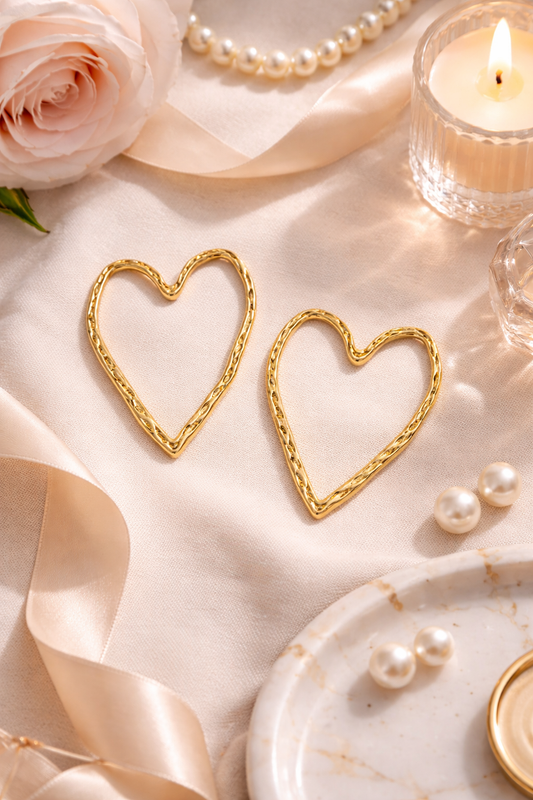 Amour Grande Heart Earrings