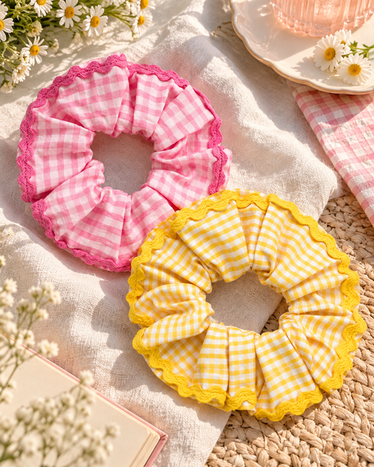 Gingham Ric-Rac Lace Scrunchies – Set of 2