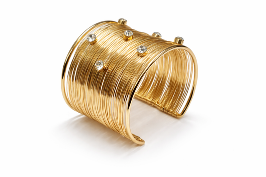 Aurora Gleam Cuff – Sculpted Light in Motion
