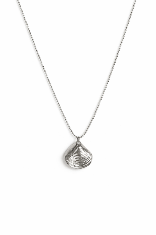 Silver Seashell Pendant Necklace